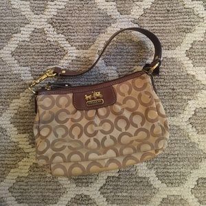 Classic Coach Shoulder Bag